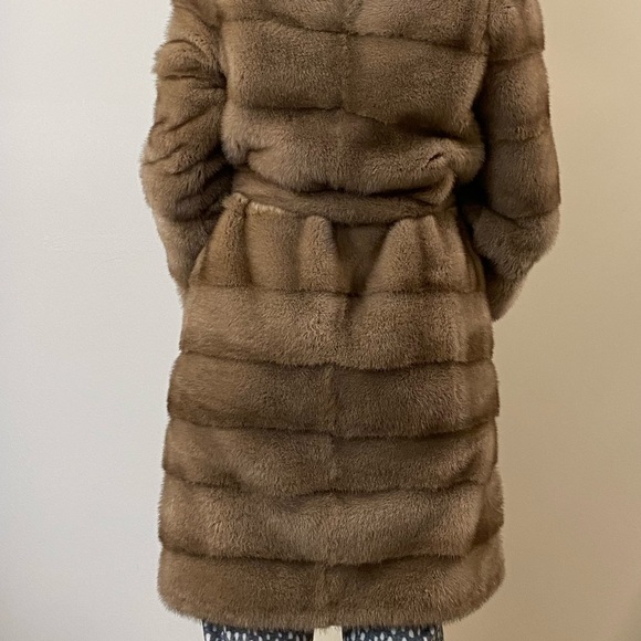 Mink fur coat 100% genuine - Picture 5 of 17